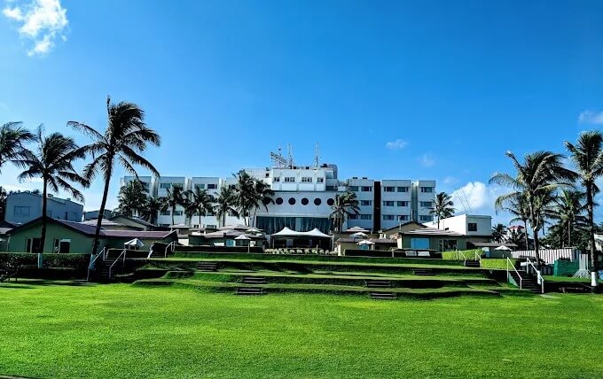 Hotel Holiday Resort - 3