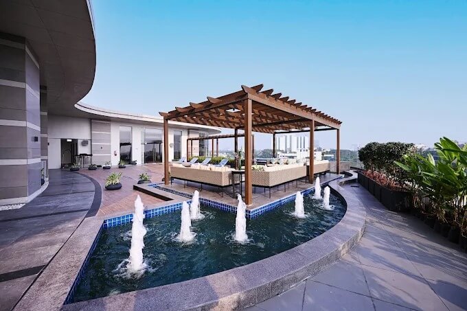 LYFE HOTELS - 5